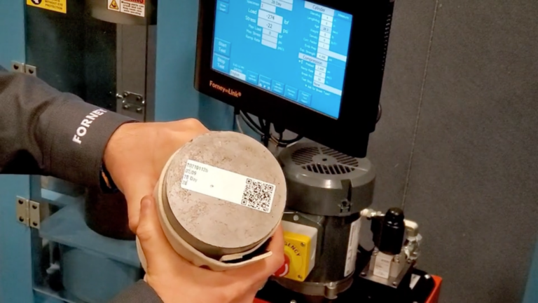 How Barcode Scanning on a Connected CMT Machine Works